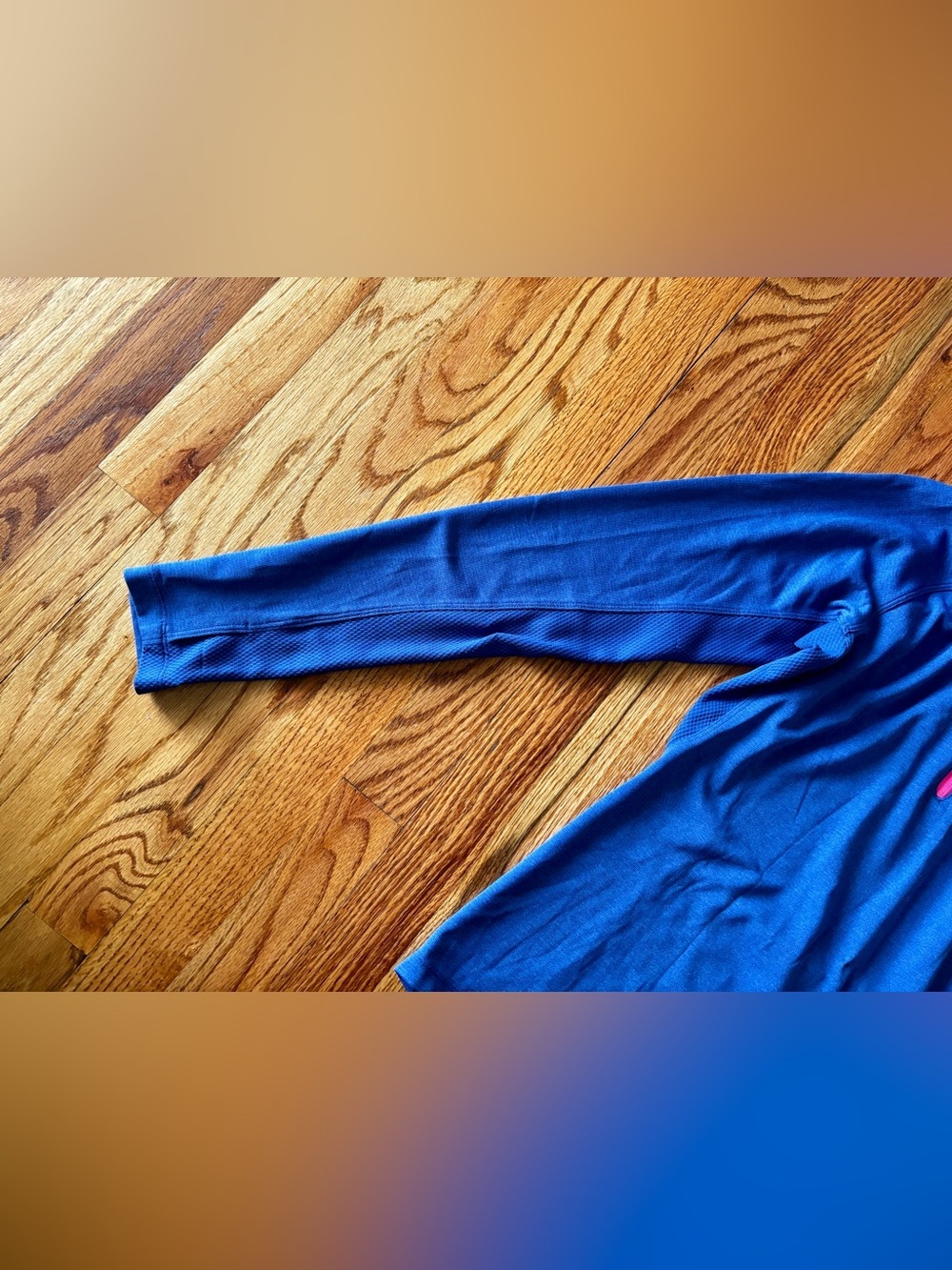 The North Face Royal Blue Women's Pullover with Yellow Logo - Picture 4 of 9